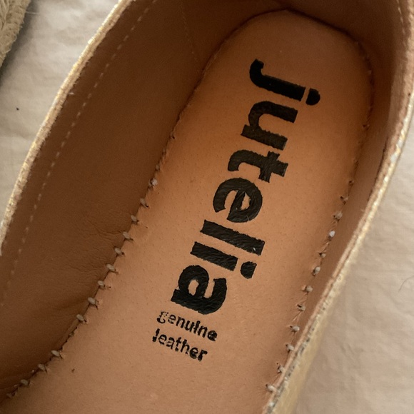 Jutelia Gold Espadrille Flats with Black Toe, 39 - Picture 3 of 6